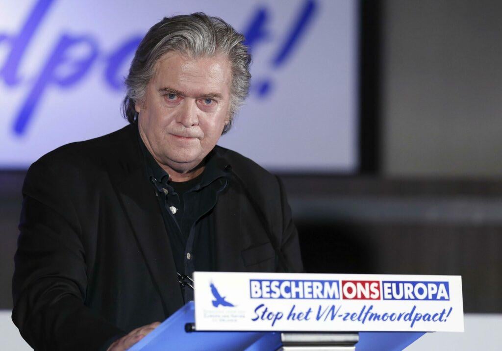 「私は2018年にベルギー政府を崩壊させた」とバノン氏が漏洩ファイルでエプスタイン氏に語る