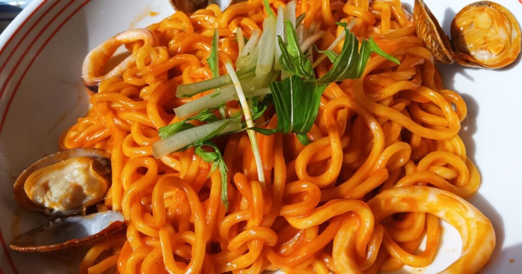 【コラム】リンガーハットの店舗限定『ナポリタン』はもはや自分との対話 / イタリア人じゃなくともパスタ警察になった新宿東宝ビル店 - ロケットニュース24