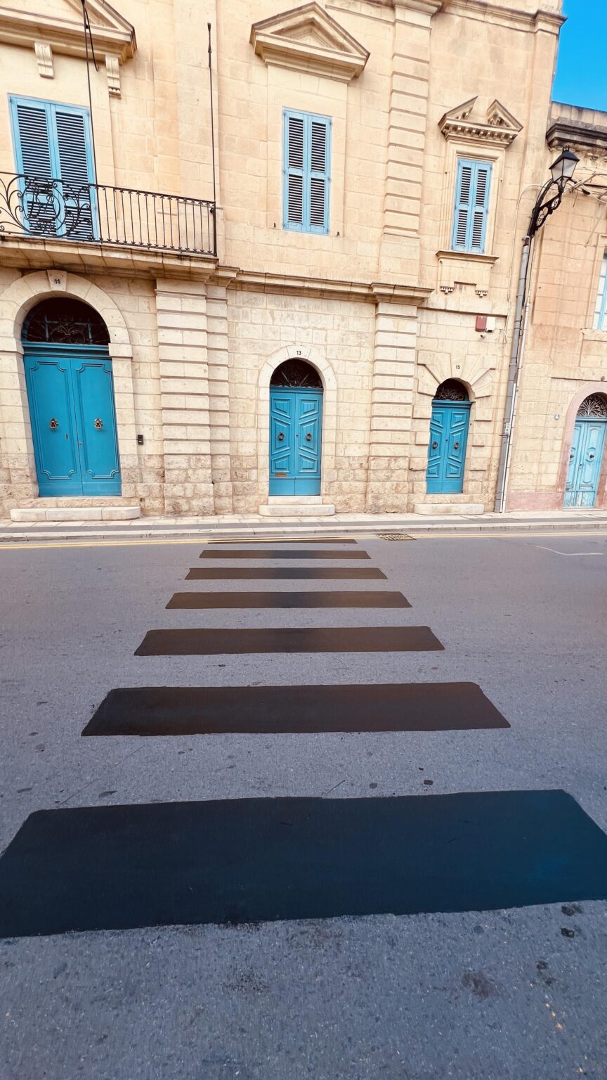 マルタは驚きを与え続ける