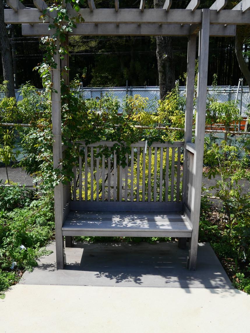 シークレット・ガーデンのベンチ