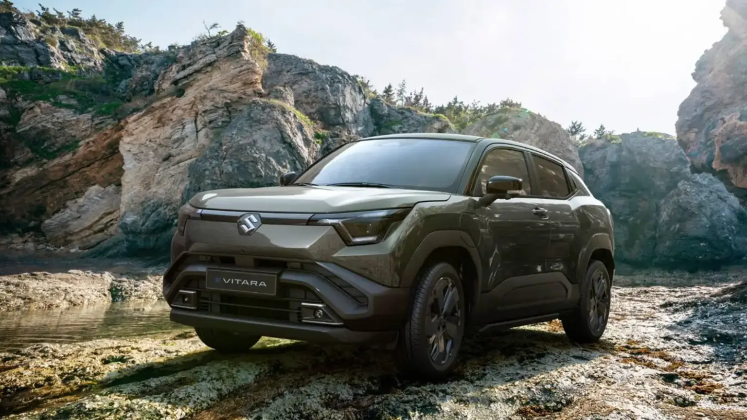 スズキ新型電気クロスオーバーeヴィタラ、イタリアで2026年春発売