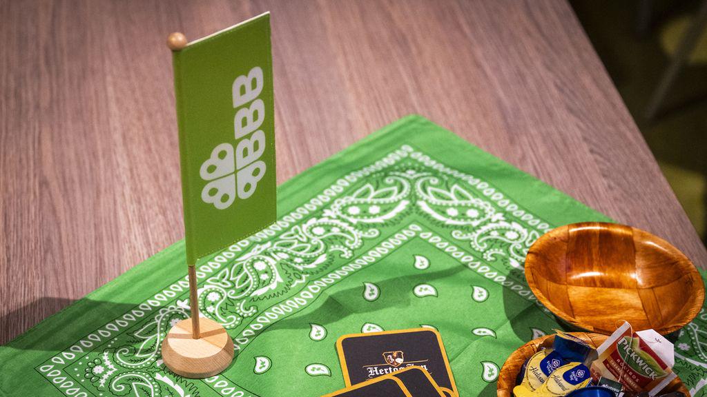 委員会はBBBの支払いを調査したいと考えているが、BBB大臣はこれが必要ではないと考えている