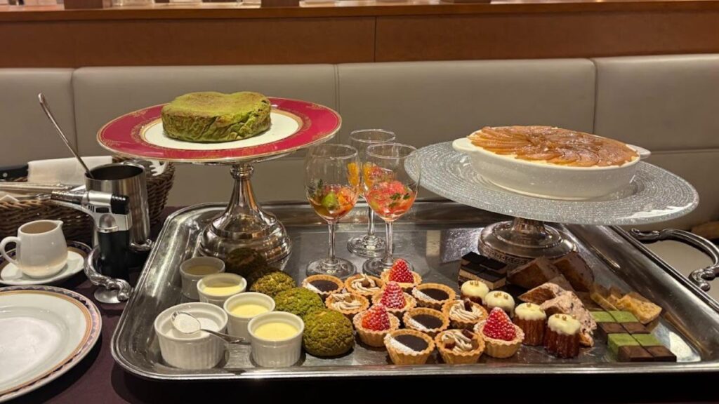 京都駅前のホテルで楽しむ「デザートワゴン」にテンション上がる！ヨーロッパのサロン文化を気軽でお手頃に（磯貝由起） - エキスパート - Yahoo!ニュース