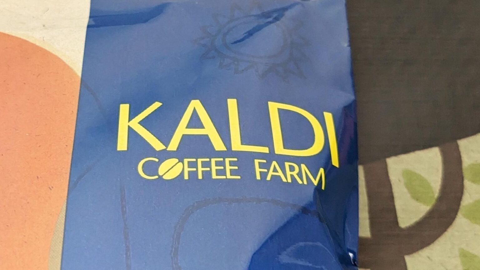 【新商品速報】今年のデザインは？カルディ新作「数量限定コーヒー＆ポーチセット」が便利でかわいすぎる！（コーヒーソムリエKazu） - エキスパート - Yahoo!ニュース