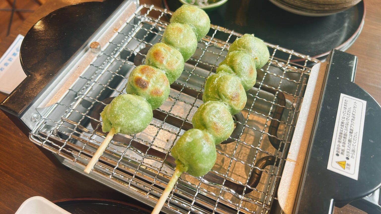 【いなべ市】お団子を自分で焼いて食べる贅沢！お茶の風味が堪りません（ともろん） - エキスパート - Yahoo!ニュース