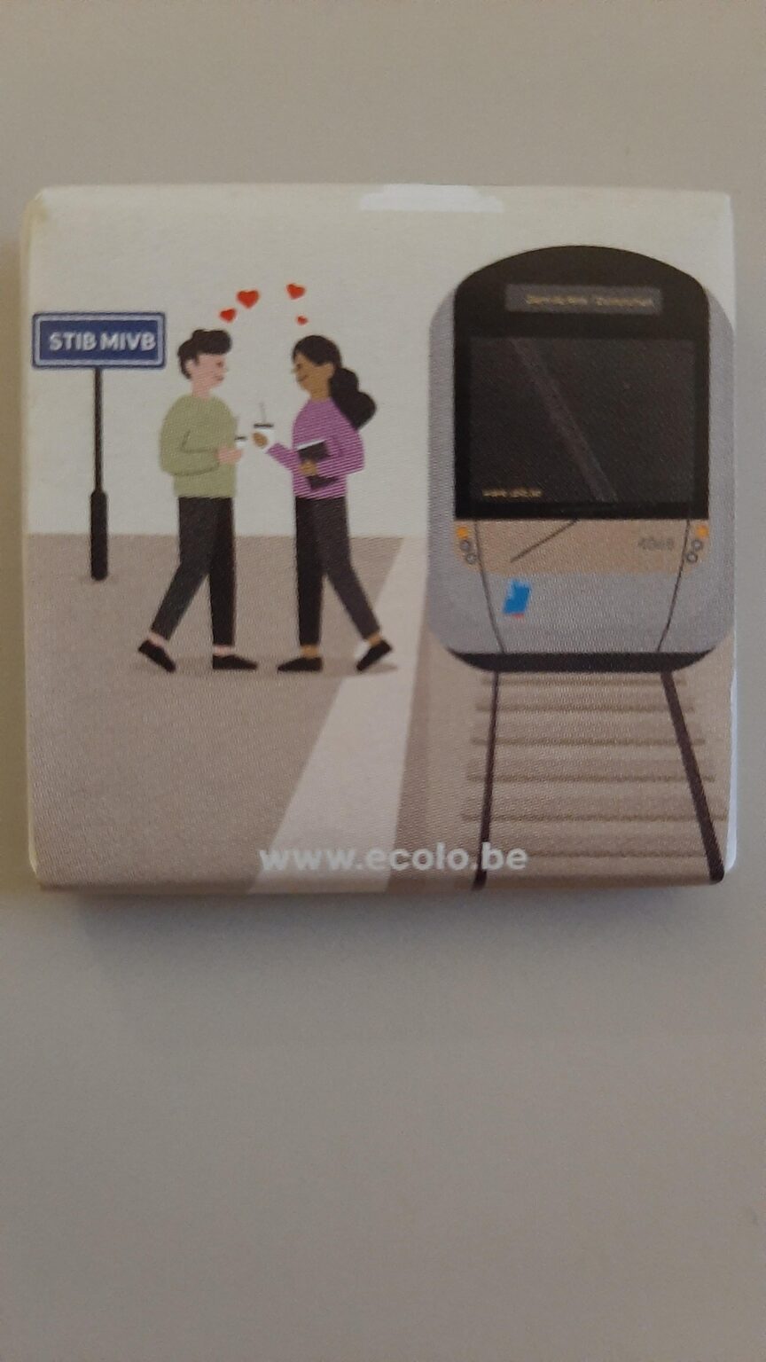 今朝は無料でチョコレートをもらいました