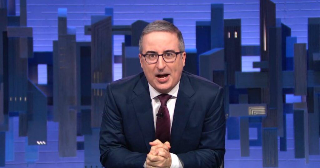 ジョン・オリバーが激しいテイクダウンでICEバービーを降ろす