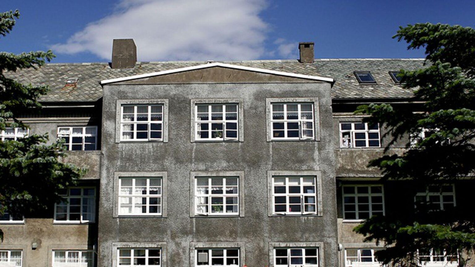 グルンドへのコンピューター攻撃: 数万人のデータがコピーされた