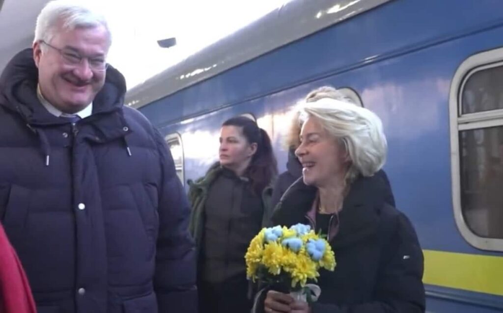 ウクライナ・ロシア、開戦から4年：本日キエフでEU首脳会議