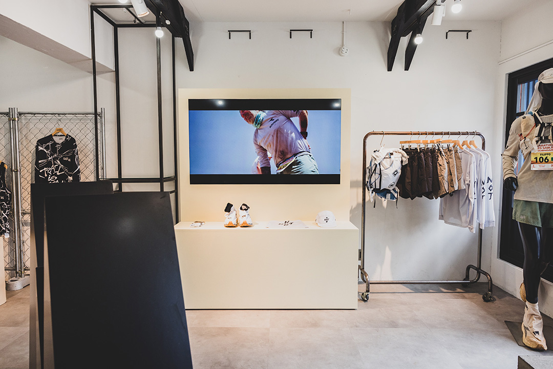 イタリア・ミラノ発のトレイルランニングブランドWILD TEE＜ワイルド ティー〉が日本初のPOP UP STOREを原宿で開催中。3月2日（月）までの期間限定