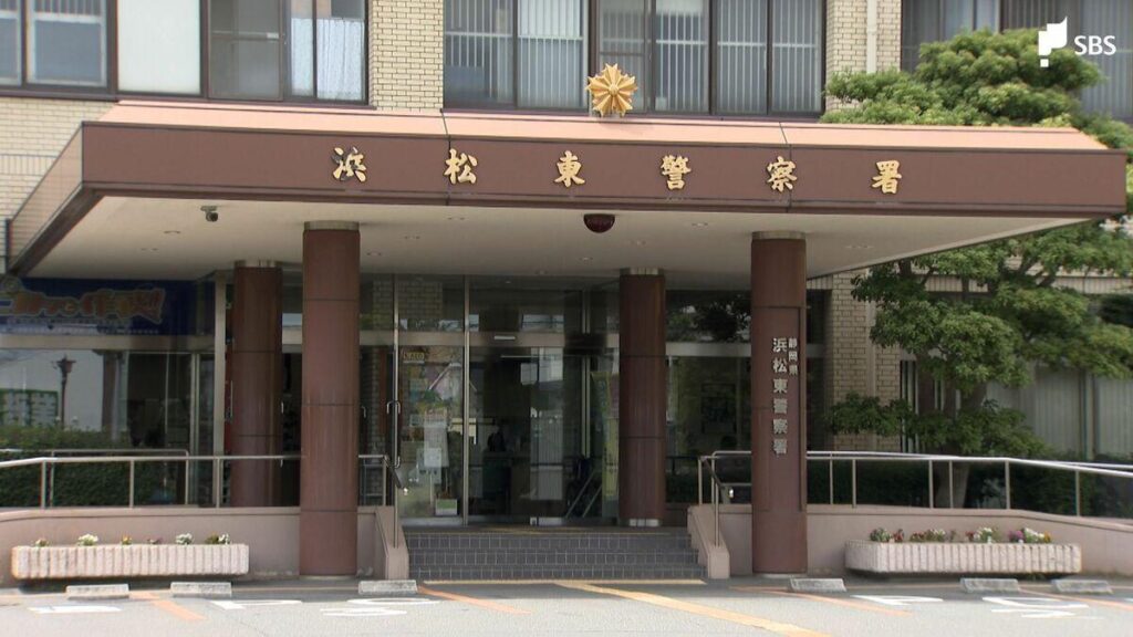 「屋根の補修作業をしていた男性が落下した」労災事故で74歳男性死亡 屋根のシートの張り替え作業中に約5メートルの高さから落下か＝浜松市