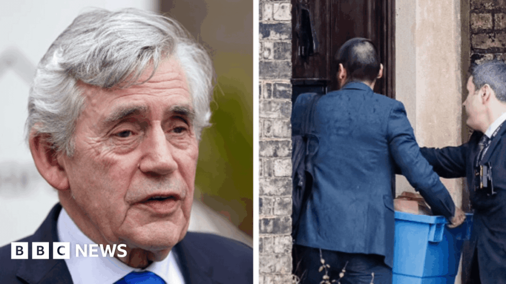 マンデルソン氏は祖国を「裏切った」とゴードン・ブラウン氏がBBCに語る