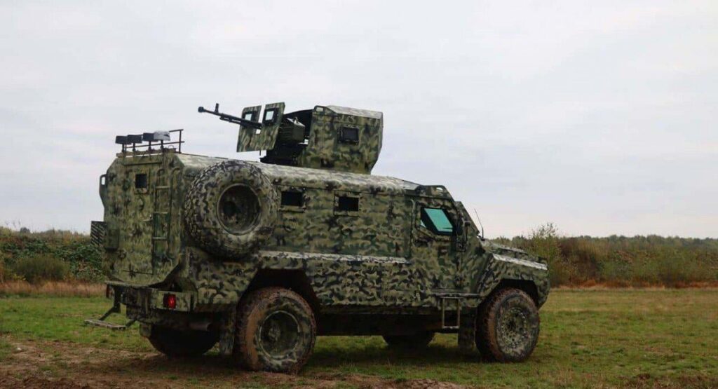 カナダはウクライナへの支援を継続、先に2,000台を納入した上院議員装甲車両をさらに383台追加