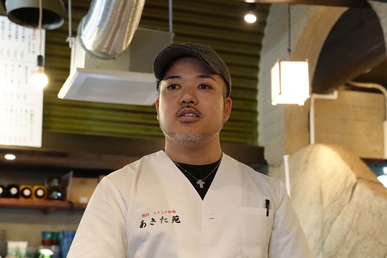 栃木発・昭和の”町焼肉”が沖縄へ初上陸！タイムスリップ焼肉『焼肉・スタミナ料理 あきた苑』（那覇市）