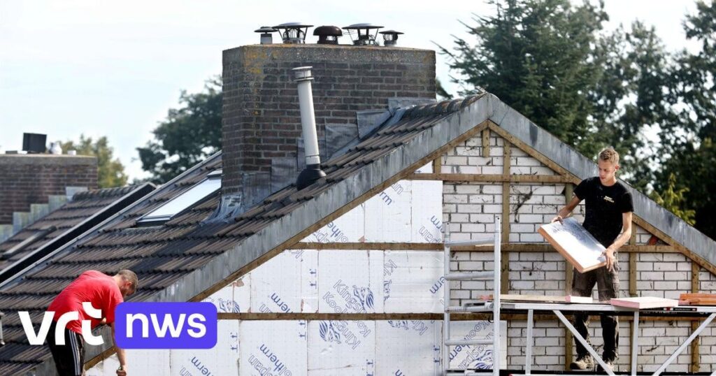 今後 25 年以内に住宅の 92% を改修する必要がある