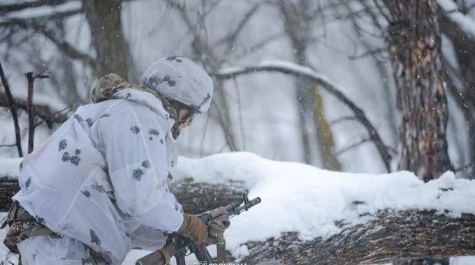 ウクライナの装甲部隊と軍隊がロシアのフリャイポール防衛の「深く侵入」を主導