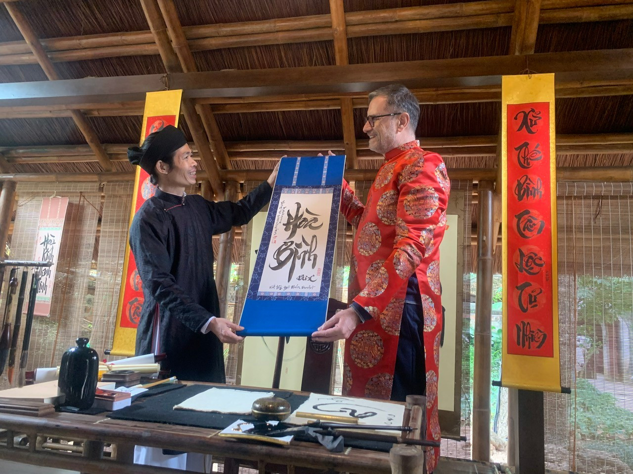 フランス大使とベトナムの新年 z7535485514377-ce4d3f63ea9dac3abb28bbc9f212a1d3.jpg