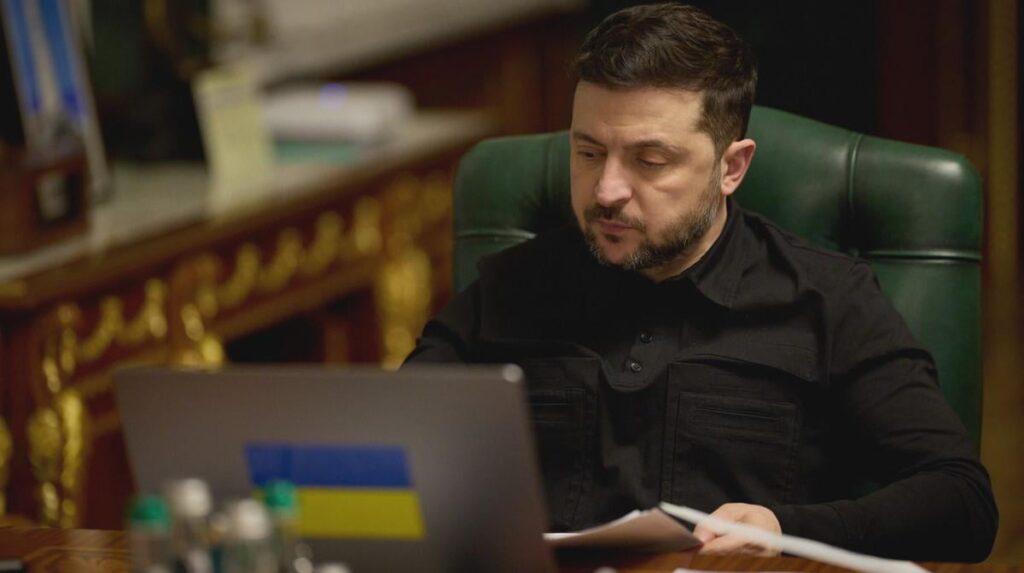 ゼレンスキー氏「トランプ大統領がロシアではなくウクライナに和平に向けて譲歩するよう公に求めるのは不公平だ」