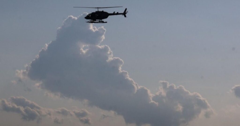 80万ドルのヘリコプターを所有する市長、飲料水と下水のない自治体。通勤に使用する飛行機