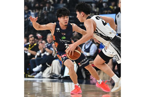 キングス連勝5に　小針の献身、チーム鼓舞　Bリーグ第40戦（7日の試合）