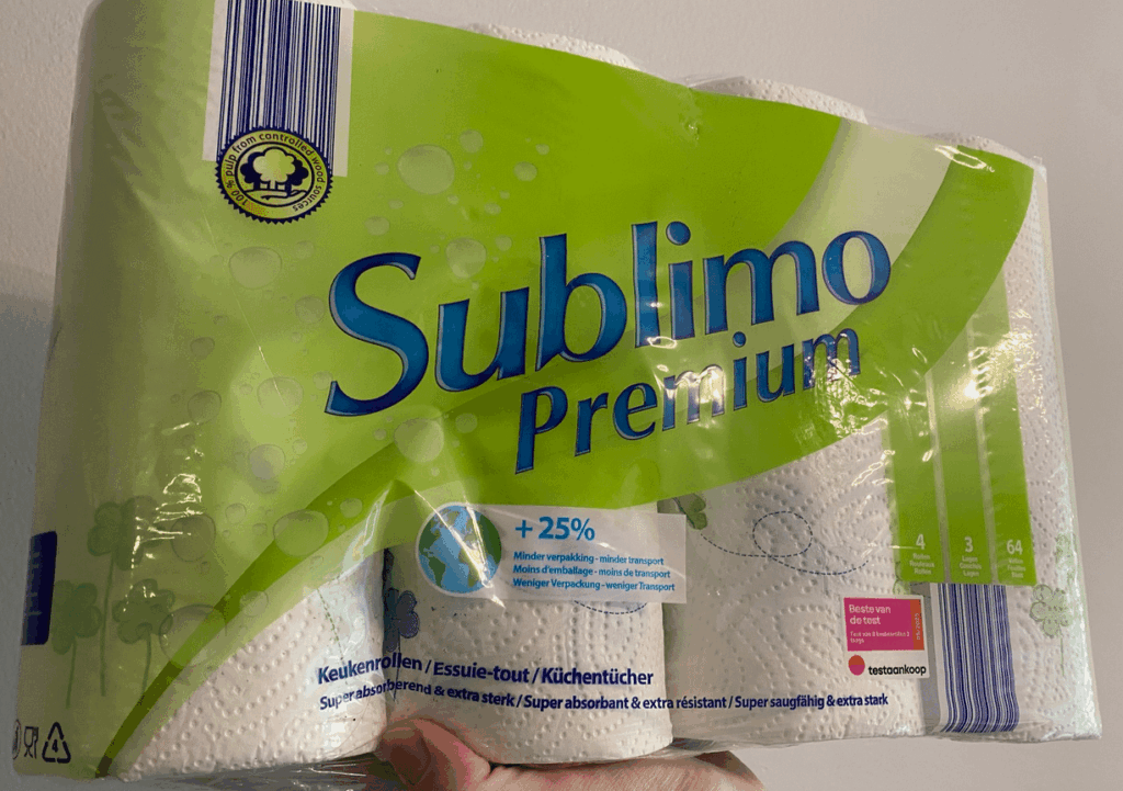 販売用: 2025 テスト購入品質マークのロゴがはっきりと見える、オリジナルの ALDI Sublimo プレミアム 1 パック。新品状態: 工場で密封されており、未使用です。吸収性が非常に高く、最大 25% の再生プラスチックで梱包されています。ボールが低いわけではない、自分が何を持っているかは分かっている。