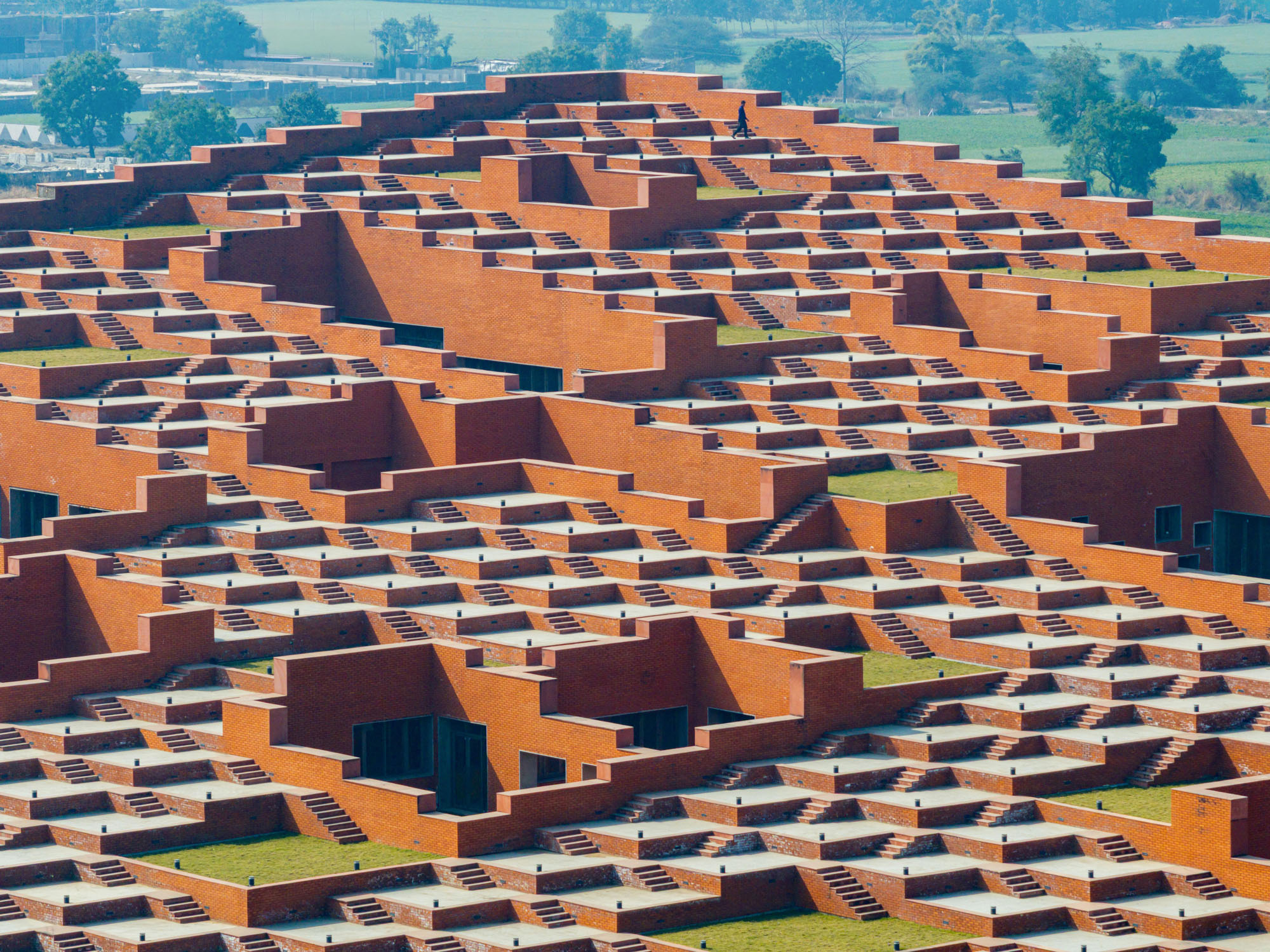 〈プレステージ大学（Prestige University）〉サンジャイ・プリ・アーキテクツ（Sanjay Puri Architects）