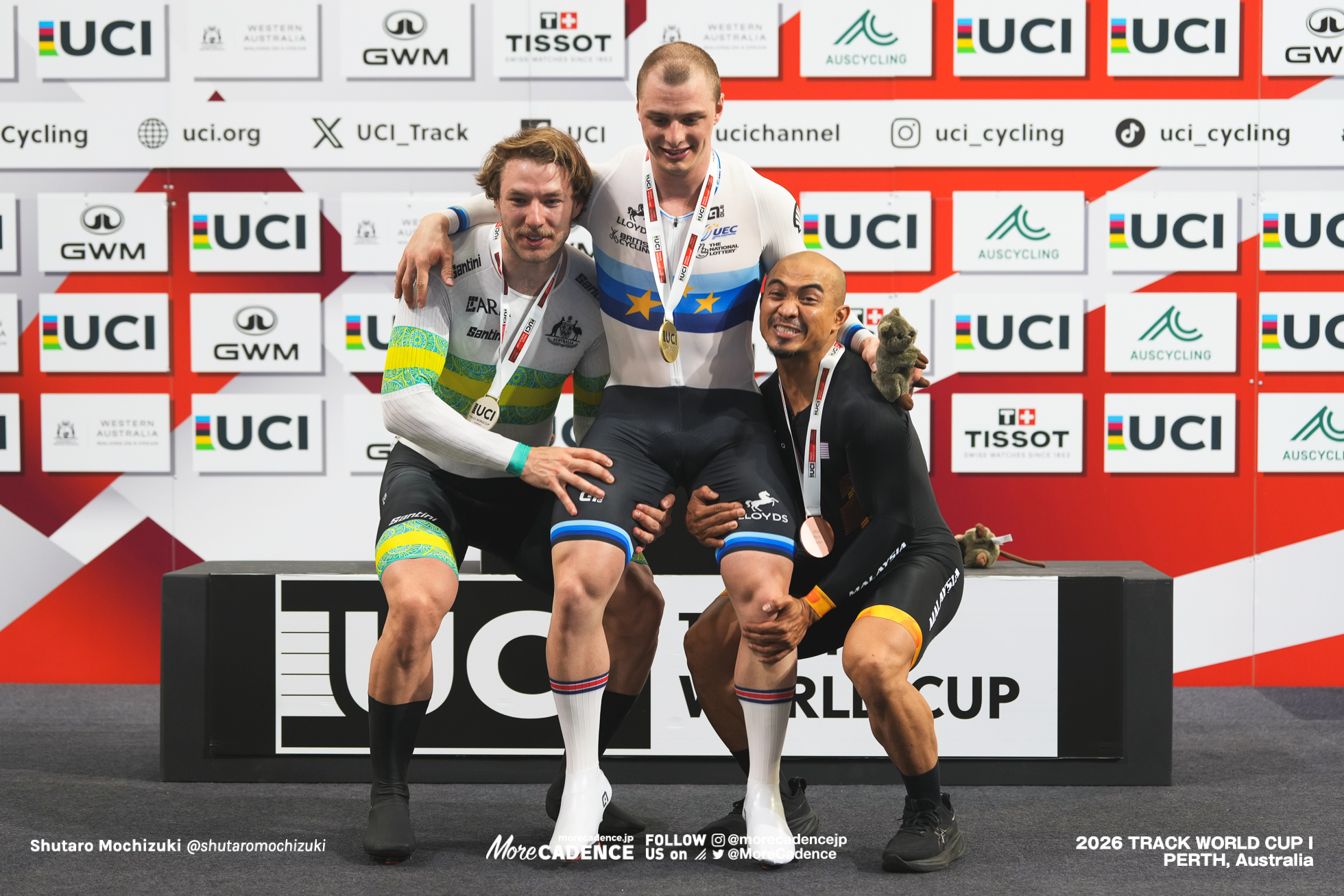 マシュー・リチャードソン, RICHARDSON Matthew, GBR, レイ・ホフマン, HOFFMAN Leigh, AUS, アジズルハスニ・アワン, AWANG Mohd Azizulhasni, MAS, 男子スプリント, 表彰, MEN Elite Sprint, Podium, 2026ワールドカップ第1戦, オーストラリア, パース, 2026 UCI Track World Cup, Round 1, Perth, Australia