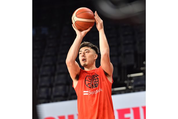 佐土原、12人メンバー入り バスケW杯予選 きょう韓国戦 キングスファンへ「熱い声援送って」