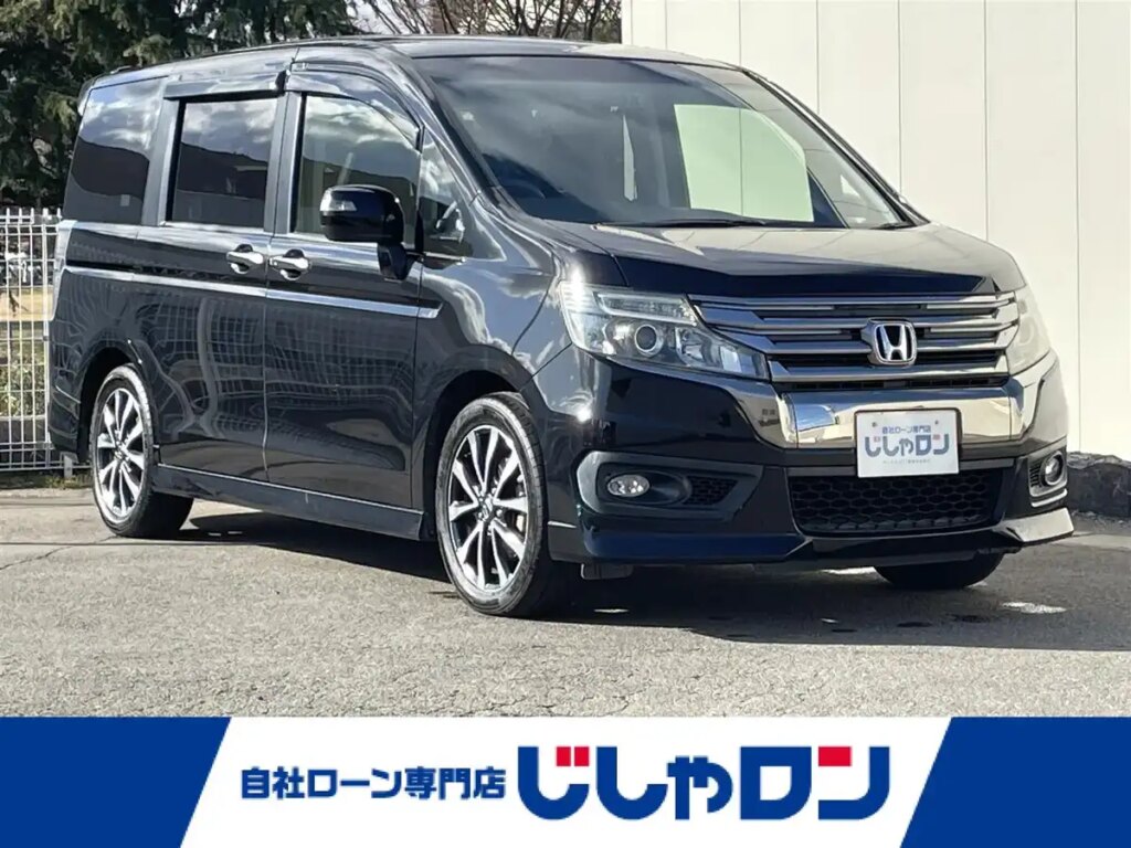 新着情報“ステップワゴンスパーダZ クールスピリット”2015年式プレミアムスパークルブラックパール入荷しました！-自社ローン専門店じしゃロン 福島店