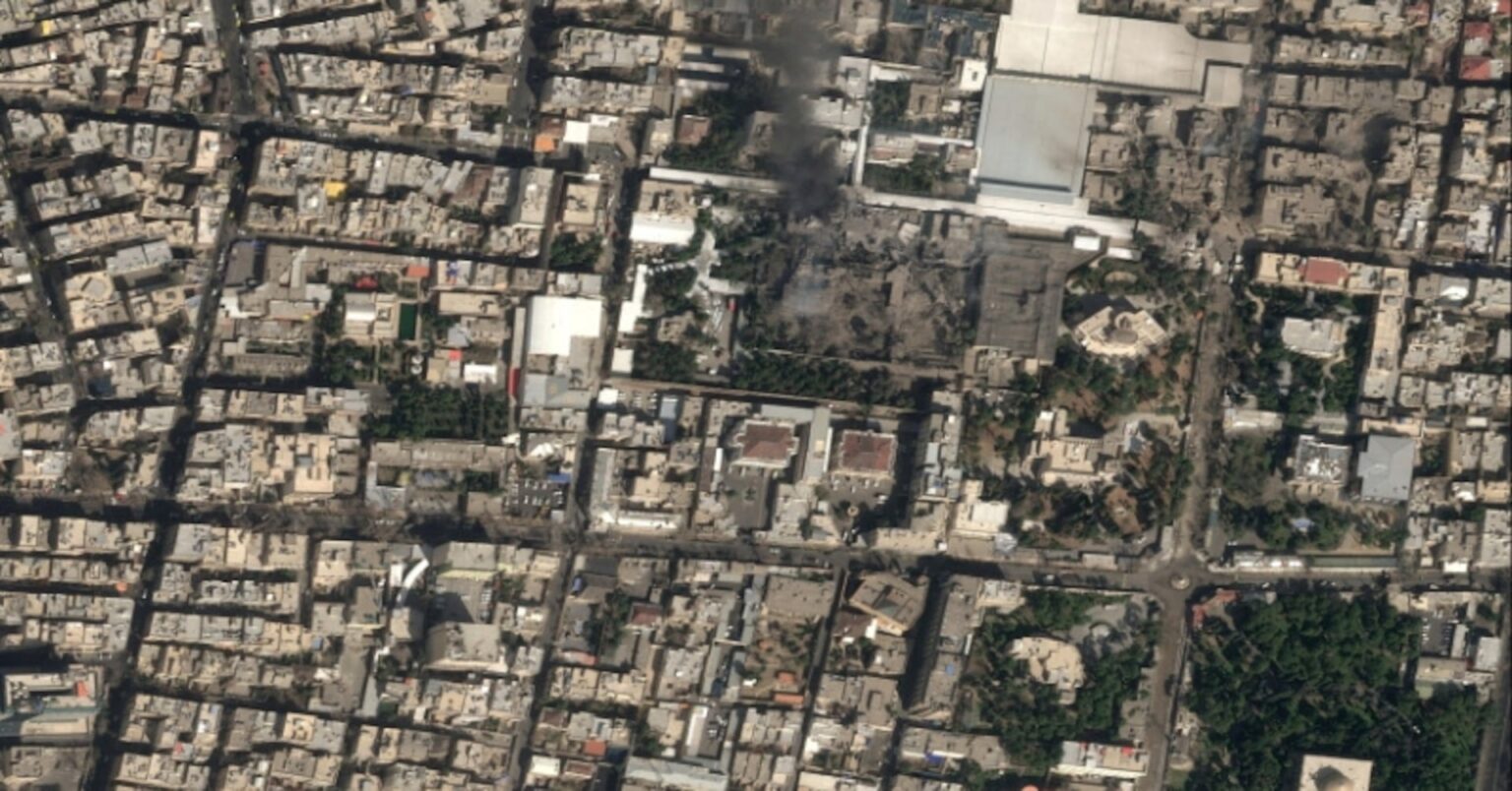 イランに2日目の空爆、トランプ氏は反撃に警告　ハメネイ師殺害確認 | ロイター