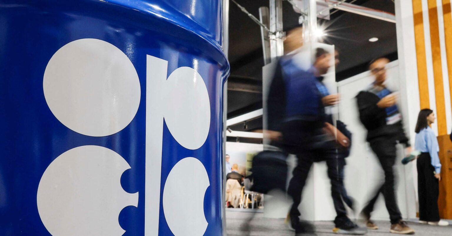 OPECプラス、増産拡大検討へ イラン攻撃で石油輸送混乱 | ロイター OPECプラス、増産拡大検討へ イラン攻撃で石油輸送混乱 | ロイター