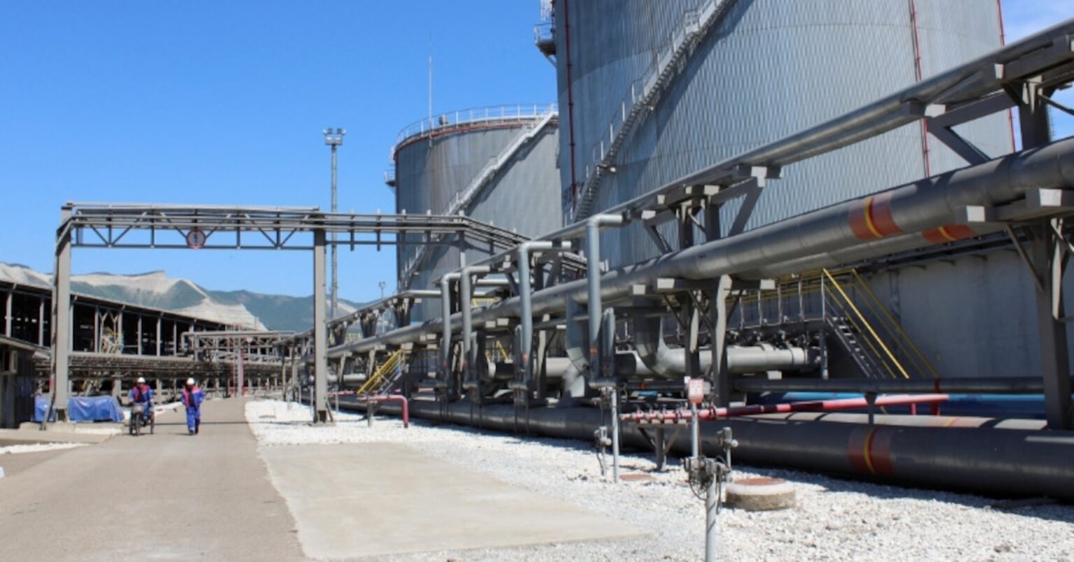 ロシア石油輸出、価格上昇の恩恵限定的 無人機攻撃・悪天候受け | ロイター ロシア石油輸出、価格上昇の恩恵限定的 無人機攻撃・悪天候受け | ロイター