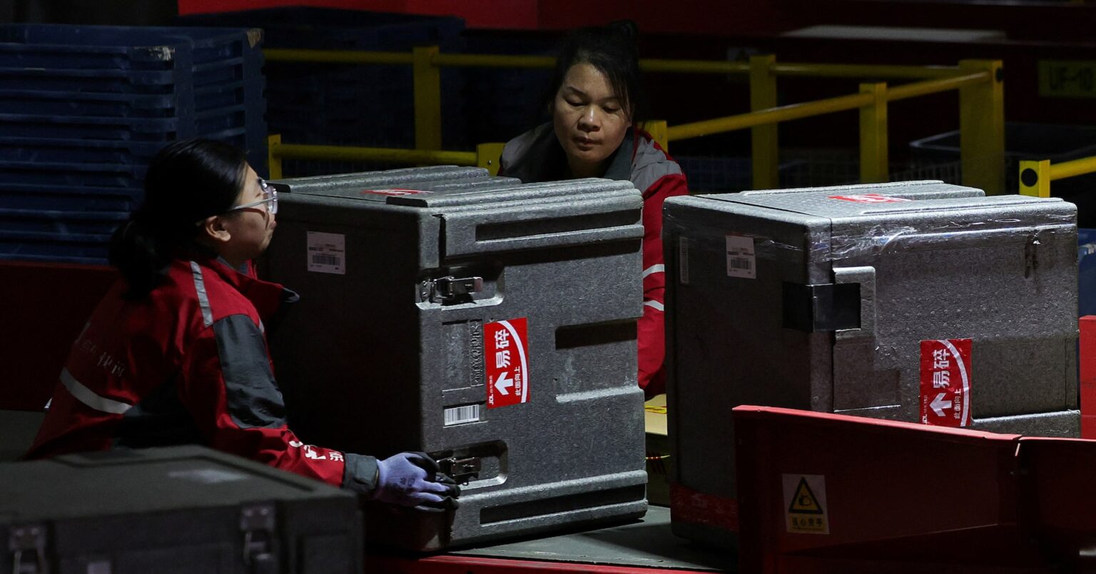 中国京東集団、第4四半期売上高は予想下回る　赤字転落 | ロイター