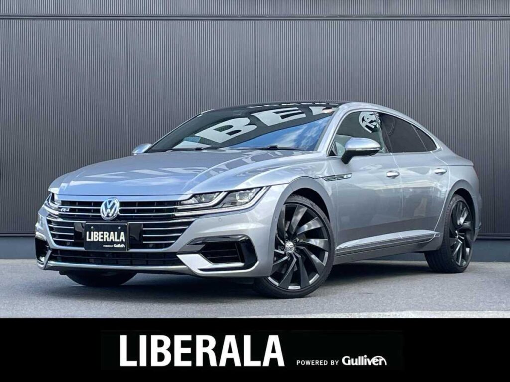 新着情報“アルテオンTSI 4モーション Rラインアドバンス”2019年式シルバー入荷しました！LIBERALA リベラーラ長野の中古車入荷情報 LB00221773015549701