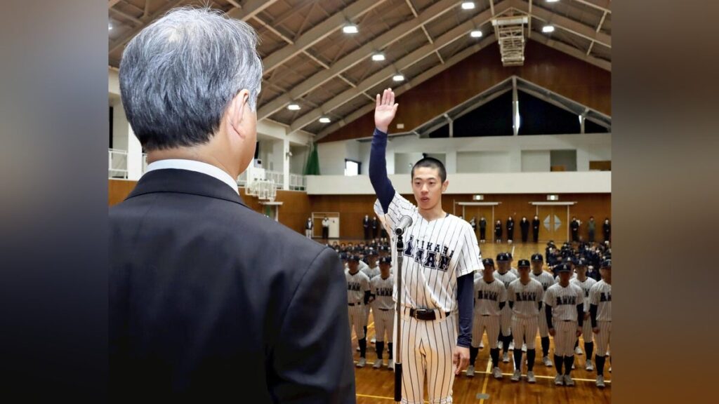 阿南光 徳島県阿南市 選抜高校野球大会 選抜出場のナイン壮行会、活躍誓い…初戦は愛知・中京大中京 : 読売新聞