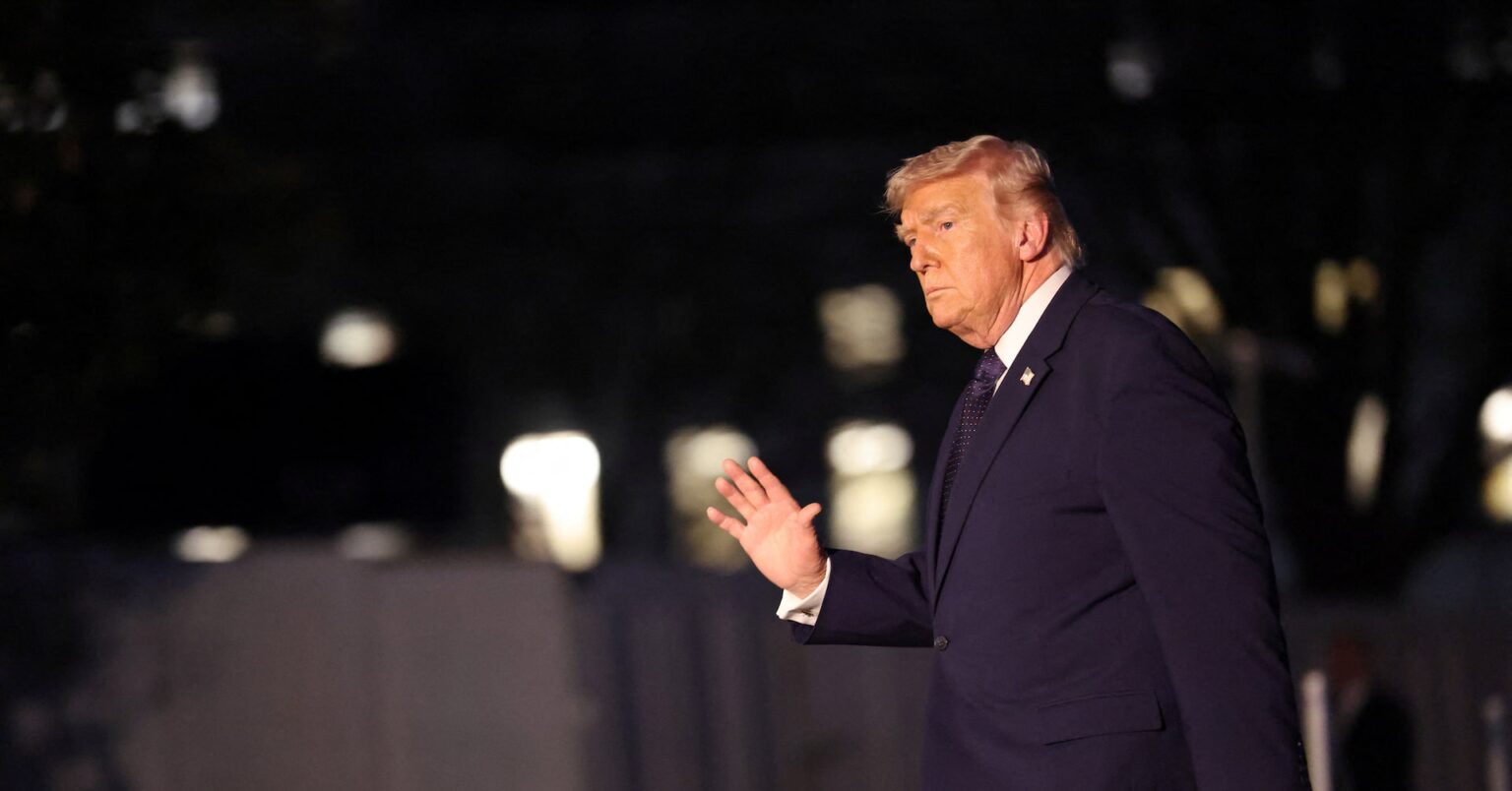 イランとの対話に応じる可能性、トランプ氏インタビューで表明 | ロイター