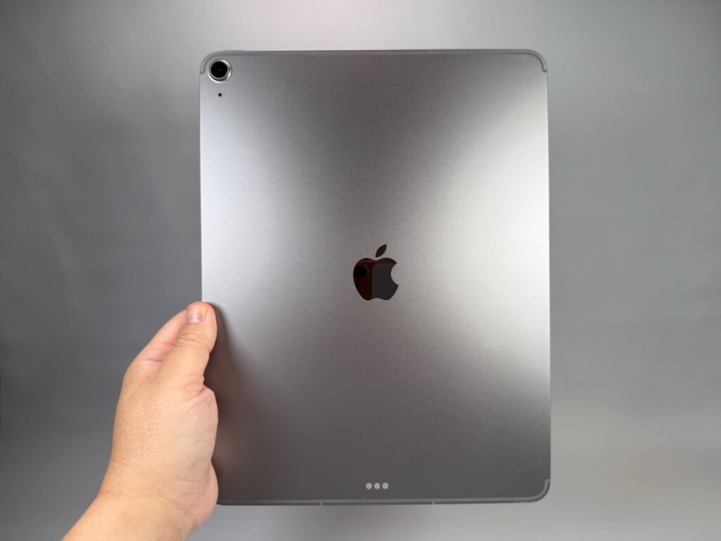 M4搭載「iPad Air」実機レビュー、仕事もスポーツ観戦もこなせる「賢い選択肢」な1台 - ケータイ Watch