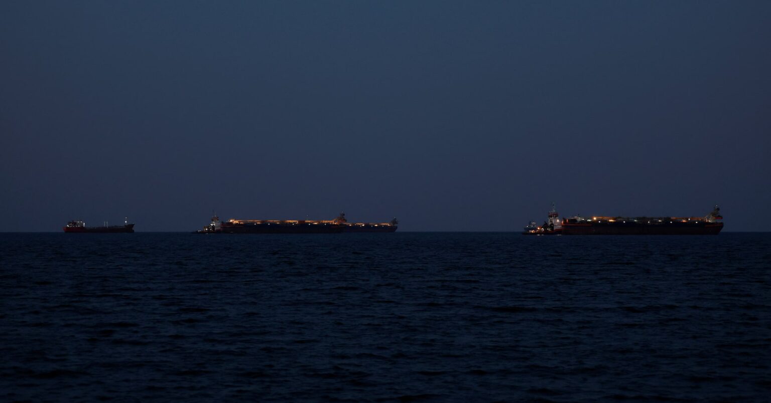 米軍、イラン機雷敷設船28隻を破壊＝トランプ氏 | ロイター