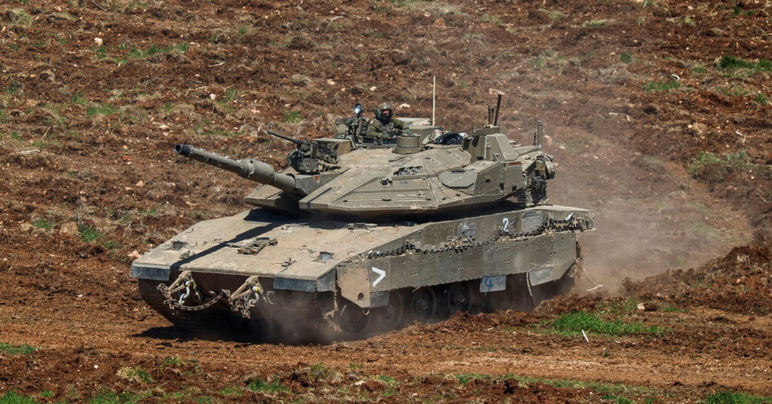 ヒズボラとイランが初の共同攻撃、イスラエル北部にミサイル | ロイター ヒズボラとイランが初の共同攻撃、イスラエル北部にミサイル | ロイター