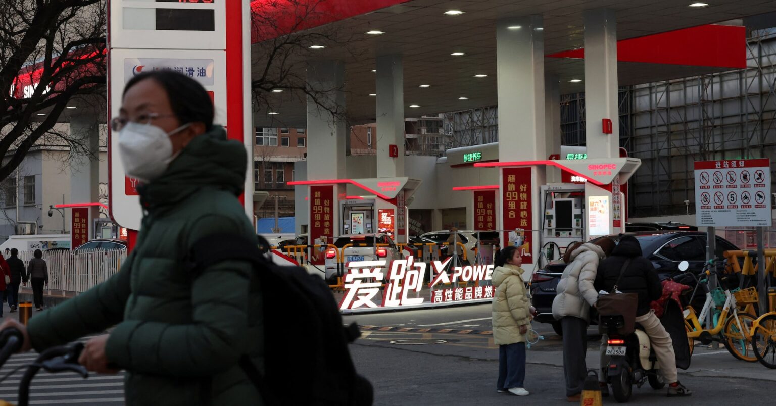 中国政府、国有石油大手からの備蓄放出要請を拒否＝関係者 | ロイター