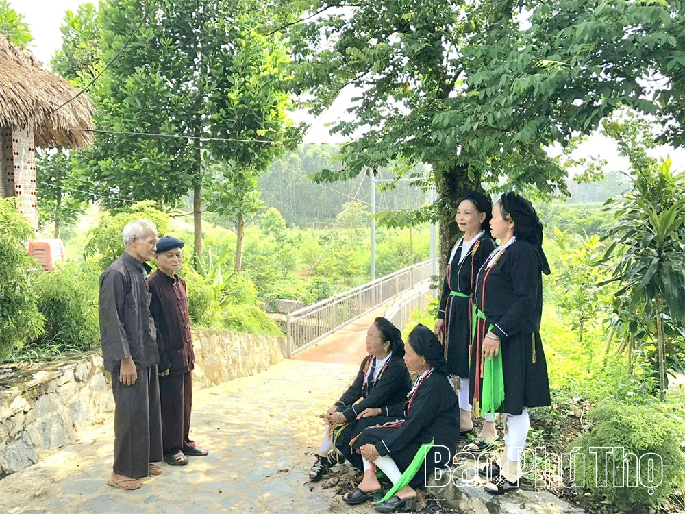 ビン・トゥエン省 ― 現代的なライフスタイルの中で、田園地帯の精神を守り続ける。