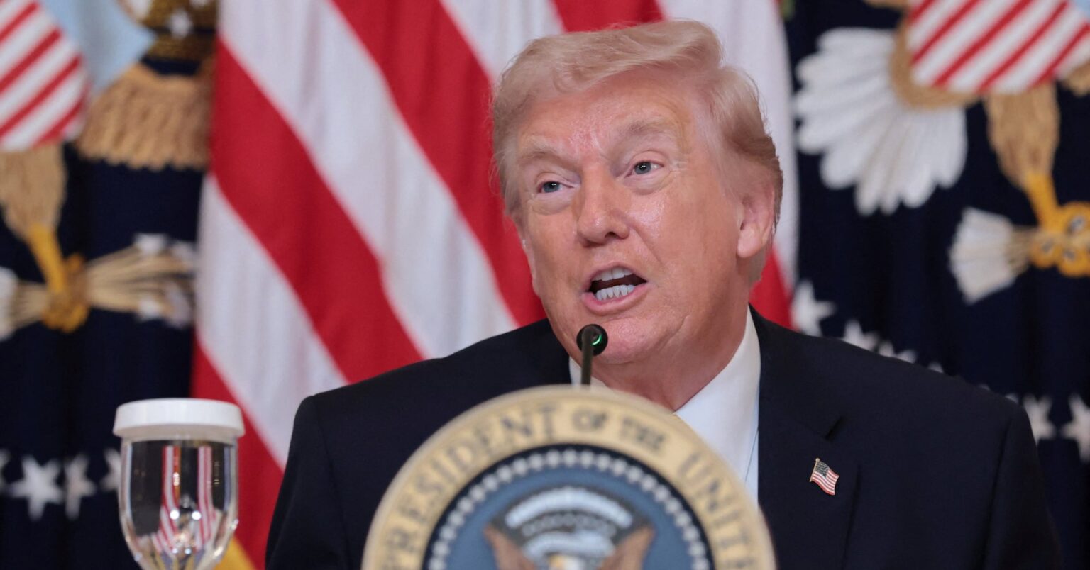 トランプ氏、ＮＡＴＯ消極姿勢を非難　イラン作戦巡り「愚かな過ち」 | ロイター