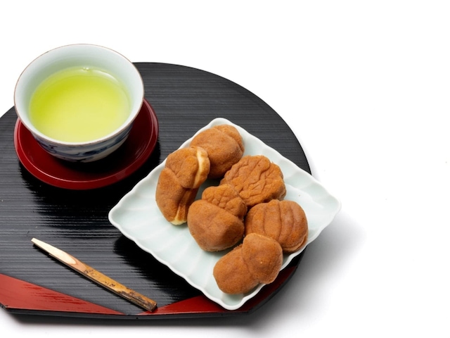 新年度のあいさつで贈りたい「秋田県のお土産」ランキング！ 2位「金萬」を抑えた1位は？【2026年調査】