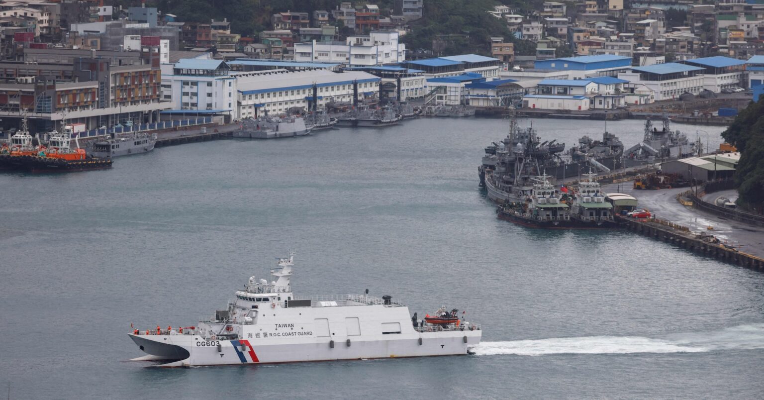 中国、27年までの台湾侵攻計画せず　米情報機関が分析 | ロイター