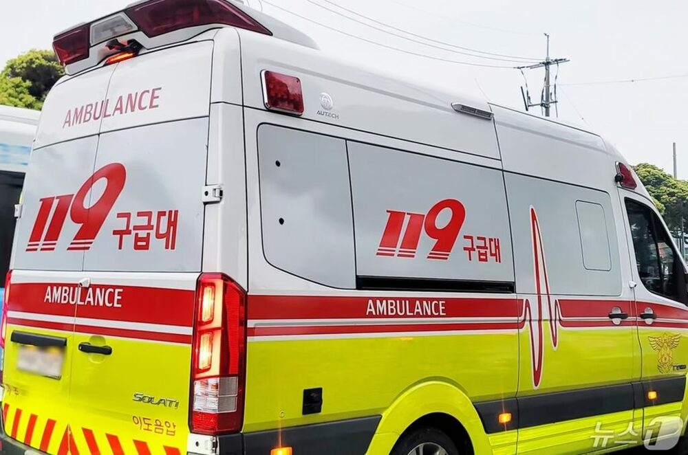 韓国・遊び場で児童が負傷、弾頭と推定される物体が直撃…射撃訓練との関連を軍が精査　写真枚　国際ニュース：AFPBB News