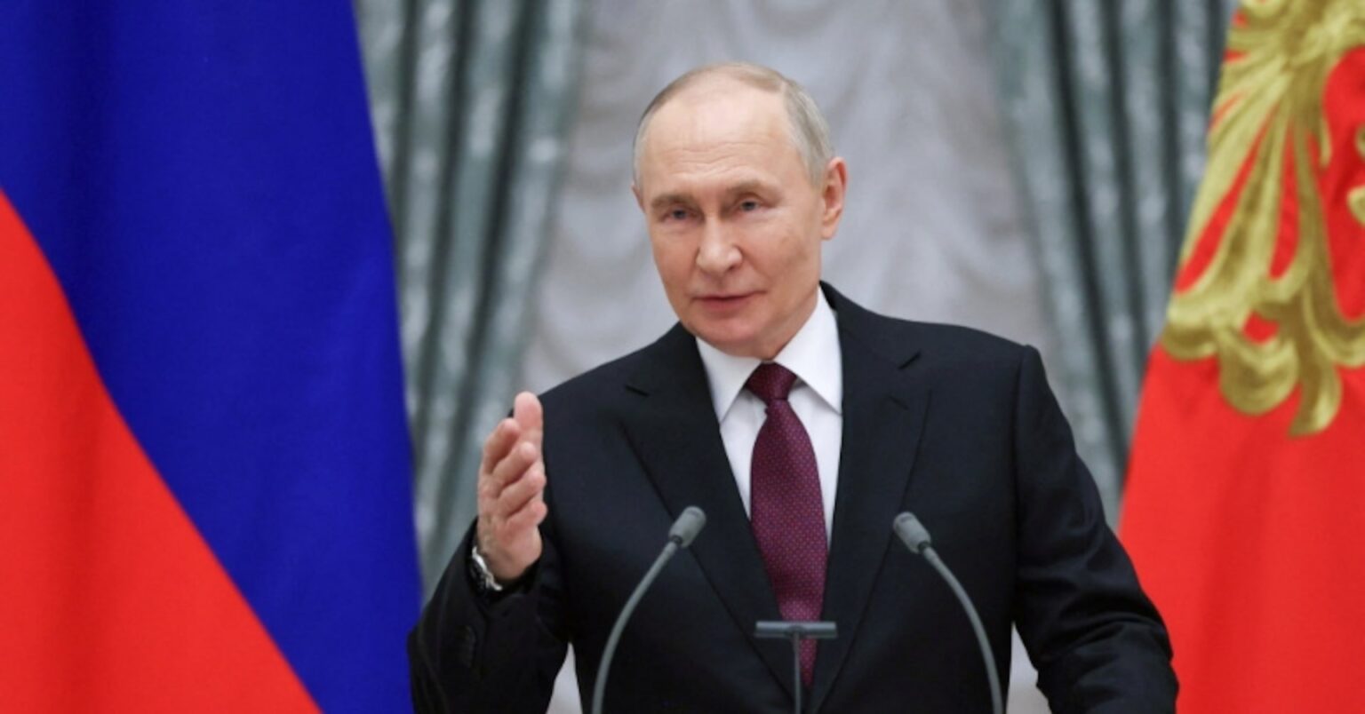 プーチン氏、イラン暦新年に指導者に祝意 「ロシアは忠実な友人」 | ロイター プーチン氏、イラン暦新年に指導者に祝意 「ロシアは忠実な友人」 | ロイター