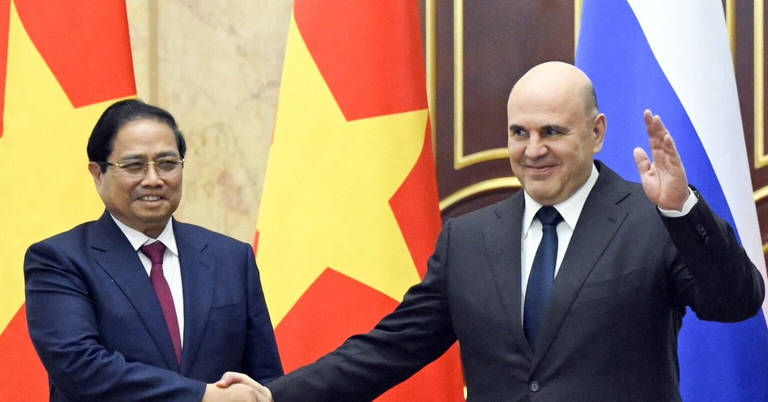 ロシアとベトナム、原発建設で合意　中断経て署名 | ロイター