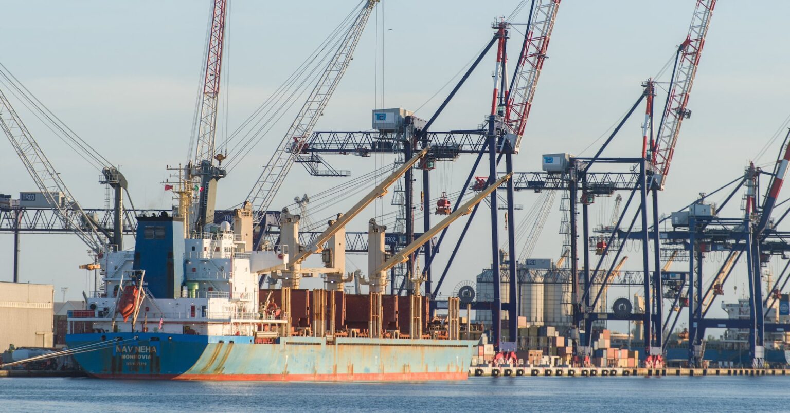 イタリア対米輸出、25年はEU主要国唯一の大幅増 前倒しが一因 | ロイター イタリア対米輸出、25年はEU主要国唯一の大幅増 前倒しが一因 | ロイター