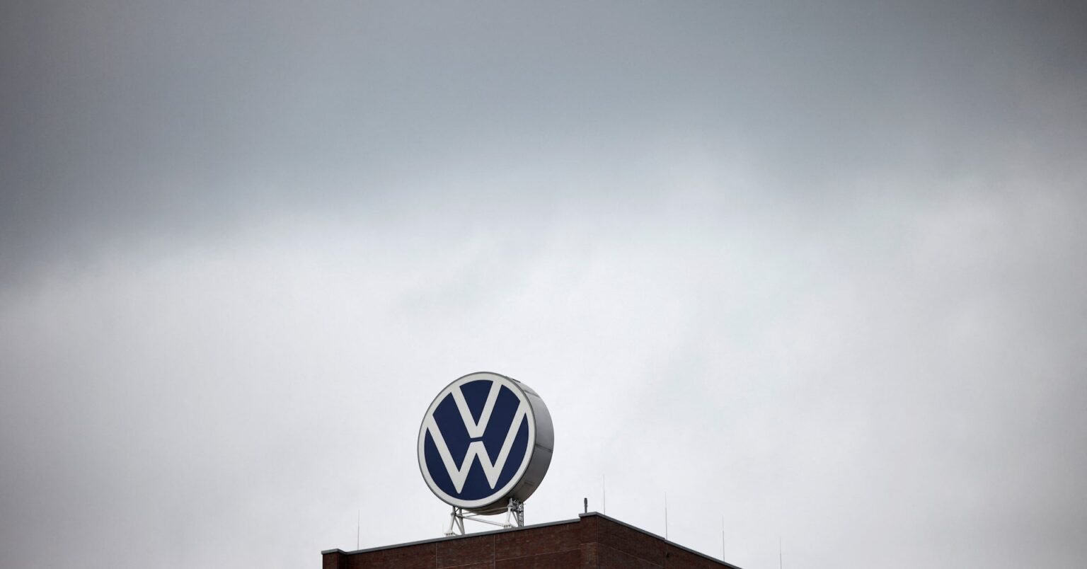 VW、独工場の防衛部品工場転換でイスラエル企業と協議=FT | ロイター VW、独工場の防衛部品工場転換でイスラエル企業と協議=FT | ロイター