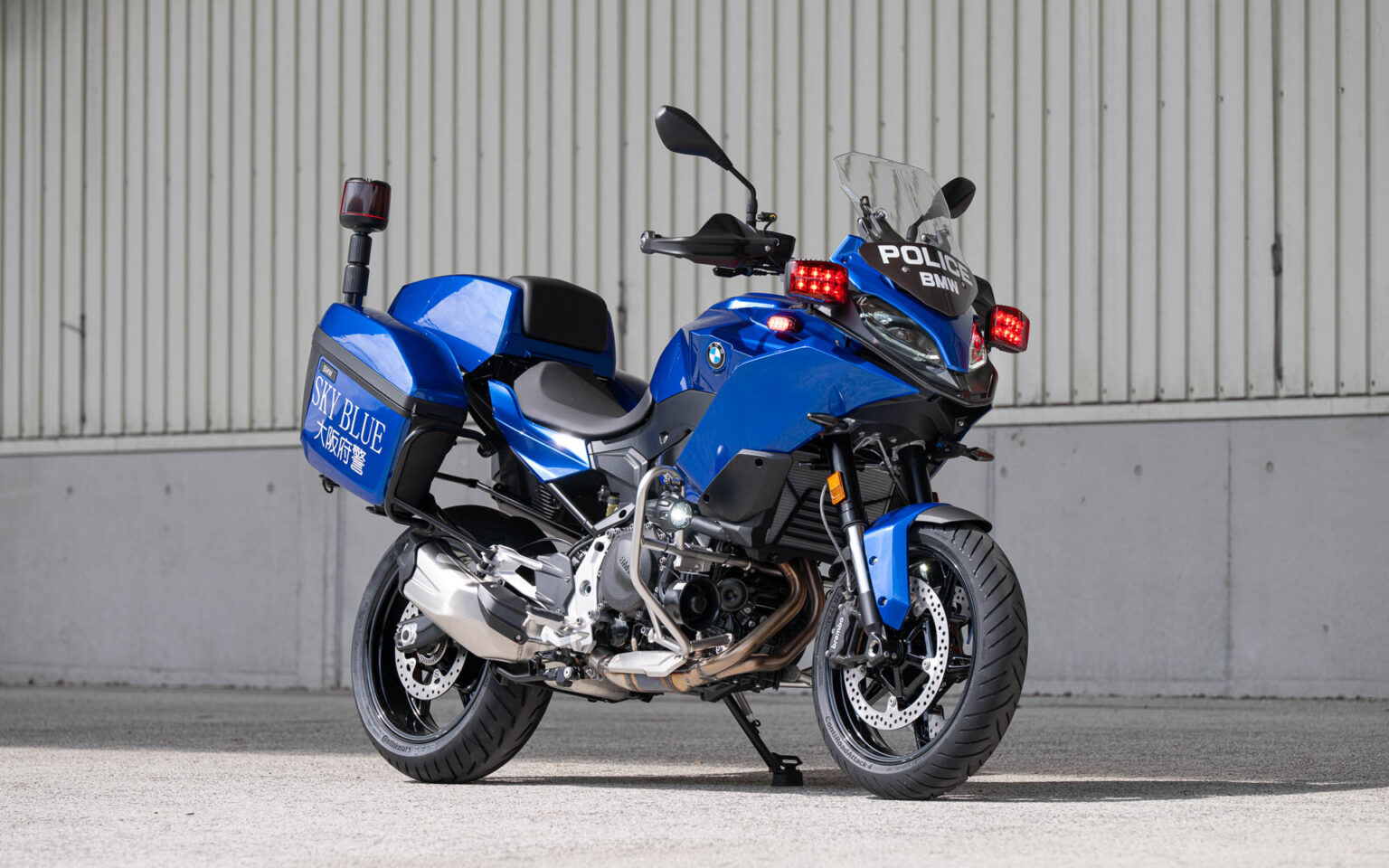 BMW Motorrad「F 900 XR」を大阪府警察の「スカイブルー隊」専用パトロールバイクとして納入 – Car Watch BMW Motorrad「F 900 XR」を大阪府警察の「スカイブルー隊」専用パトロールバイクとして納入 - Car Watch